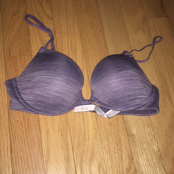 Victoria's Secret Other - Victoria’s Secret 34C padded push-up bra